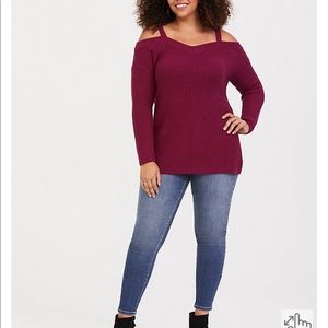Torrid size 3 RED COLD SHOULDER TUNIC SWEATER